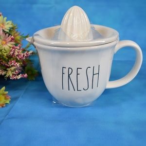 Rae Dunn "FRESH" Juicer